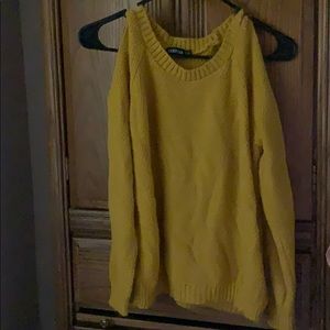 Used Boohoo L Mustard Cold-Shoulder Top